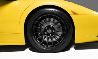 Illustration for article titled Reiter Engineering Lamborghini Murcielago Strada: A More Refined R-GT